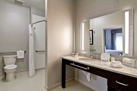 Homewood Suites by Hilton Newark-Cranford