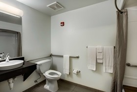Studio 6 East Brunswick