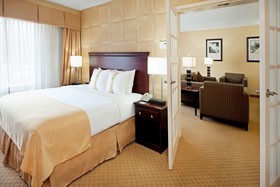 Holiday Inn East Windsor - Cranbury Area