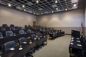 Holiday Inn East Windsor - Cranbury Area