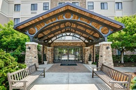 Homewood Suites by Hilton Eatontown