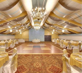 E Hotel Banquet & Conference Center