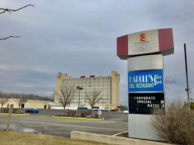 E Hotel Banquet & Conference Center