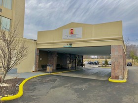 E Hotel Banquet & Conference Center