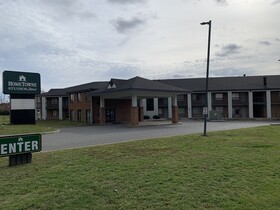HomeTowne Studios by Red Roof Egg Harbor Atlantic City Airport