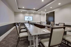 Hilton Newark Airport