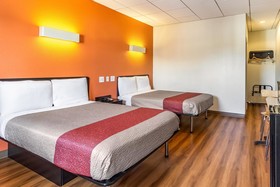 Motel 6 Elizabeth - Newark Liberty International Airport