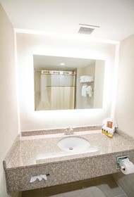 Best Western Plus Fairfield Executive Inn