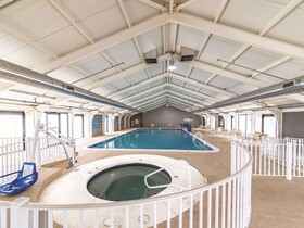 Ramada by Wyndham Fairfield NJ