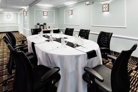 Mitchell Executive Hotels-Fort Lee