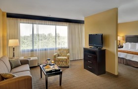 Radisson Hotel Freehold