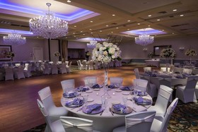 Radisson Hotel Freehold