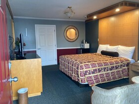 Liberty Inn