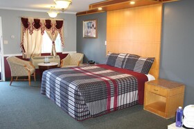 Liberty Inn