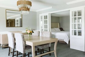 Seaview Hotel, a Dolce by Wyndham