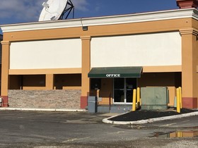 Super 8 by Wyndham Gloucester