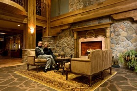 Grand Cascades Lodge