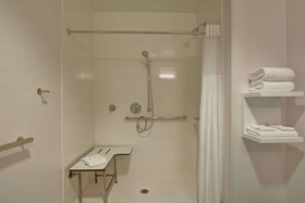 Hampton Inn & Suites Newark Harrison Riverwalk