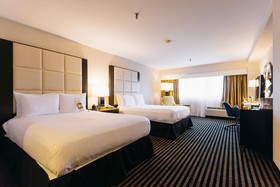 APA Hotel Woodbridge