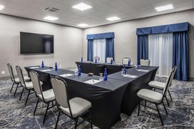 DoubleTree by Hilton Monroe Township Cranbury