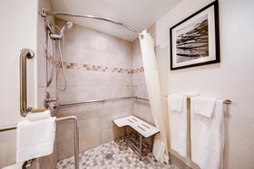 DoubleTree by Hilton Hotel & Suites Jersey City