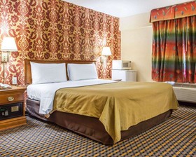 Days Inn by Wyndham Jersey City / NYC Area