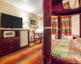 Days Inn by Wyndham Jersey City / NYC Area