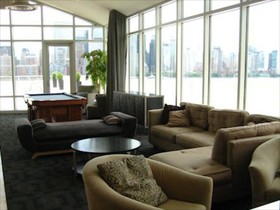 Harbor View Apartments