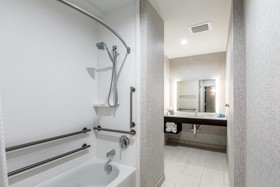 Holiday Inn Express & Suites Jersey City North - Hoboken