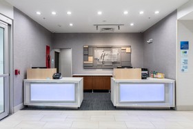 Holiday Inn Express & Suites Jersey City North - Hoboken