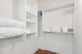 Pelicanstay Near Holland Tunnel
