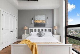 Pelicanstay Near Holland Tunnel