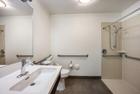 Sonesta Simply Suites Jersey City
