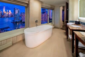 The Westin Jersey City Newport