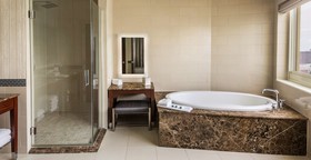 The Westin Jersey City Newport