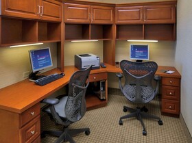 Hilton Garden Inn Lakewood