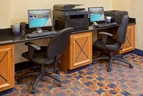 Holiday Inn Express Hotel & Suites West Long Branch