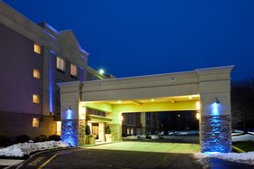 Holiday Inn Express Hotel & Suites West Long Branch