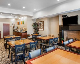 Comfort Suites