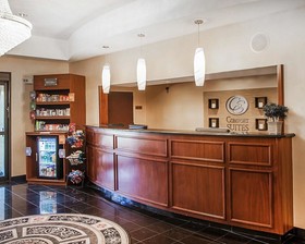 Comfort Suites