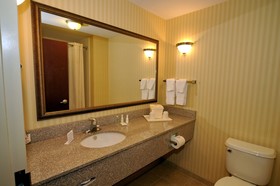 Comfort Suites