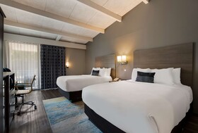 The Hub Middletown: A Best Western Signature Hotel