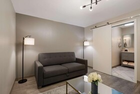 The Hub Middletown: A Best Western Signature Hotel