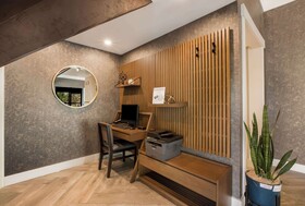The Hub Middletown: A Best Western Signature Hotel