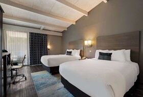 The Hub Middletown: A Best Western Signature Hotel