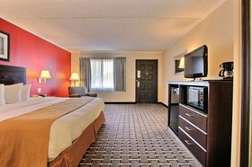 Quality Inn & Suites Millville Vineland