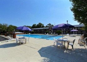 Quality Inn & Suites Millville Vineland