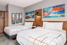 La Quinta Inn & Suites By Wyndham Mount Laurel Moorestown