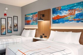La Quinta Inn & Suites By Wyndham Mount Laurel Moorestown