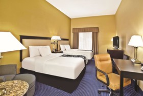 La Quinta Inn & Suites by Wyndham Mt. Laurel - Philadelphia